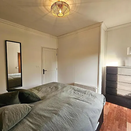 Beautiful With Spacious Garden, Cleaning Included *