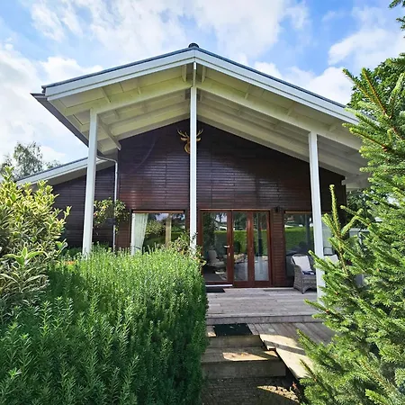 Beautiful With Spacious Garden, Cleaning Included * Voorthuizen