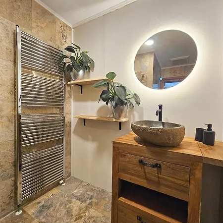 Дом отдыха Beautiful With Spacious Garden, Cleaning Included Вортхёйзен