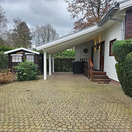 Beautiful With Spacious Garden, Cleaning Included *